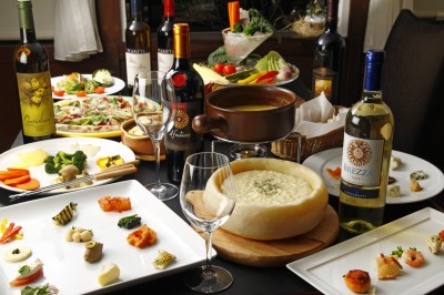 感動チーズと農園の新鮮野菜を使用した創作イタリアン「AGILE」